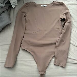 Aritzia contour bodysuit